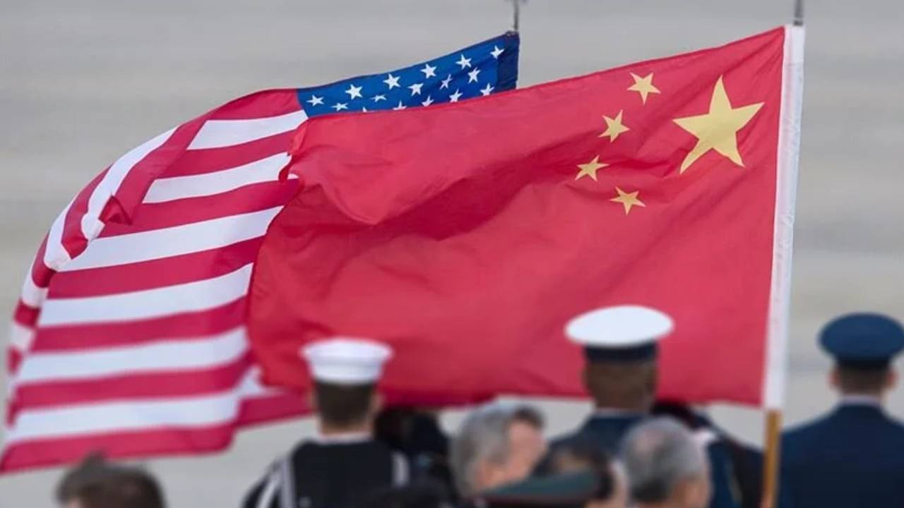 Çin'den vatandaşlarına uyarı: "ABD'ye seyahat edecekler dikkat etsin"