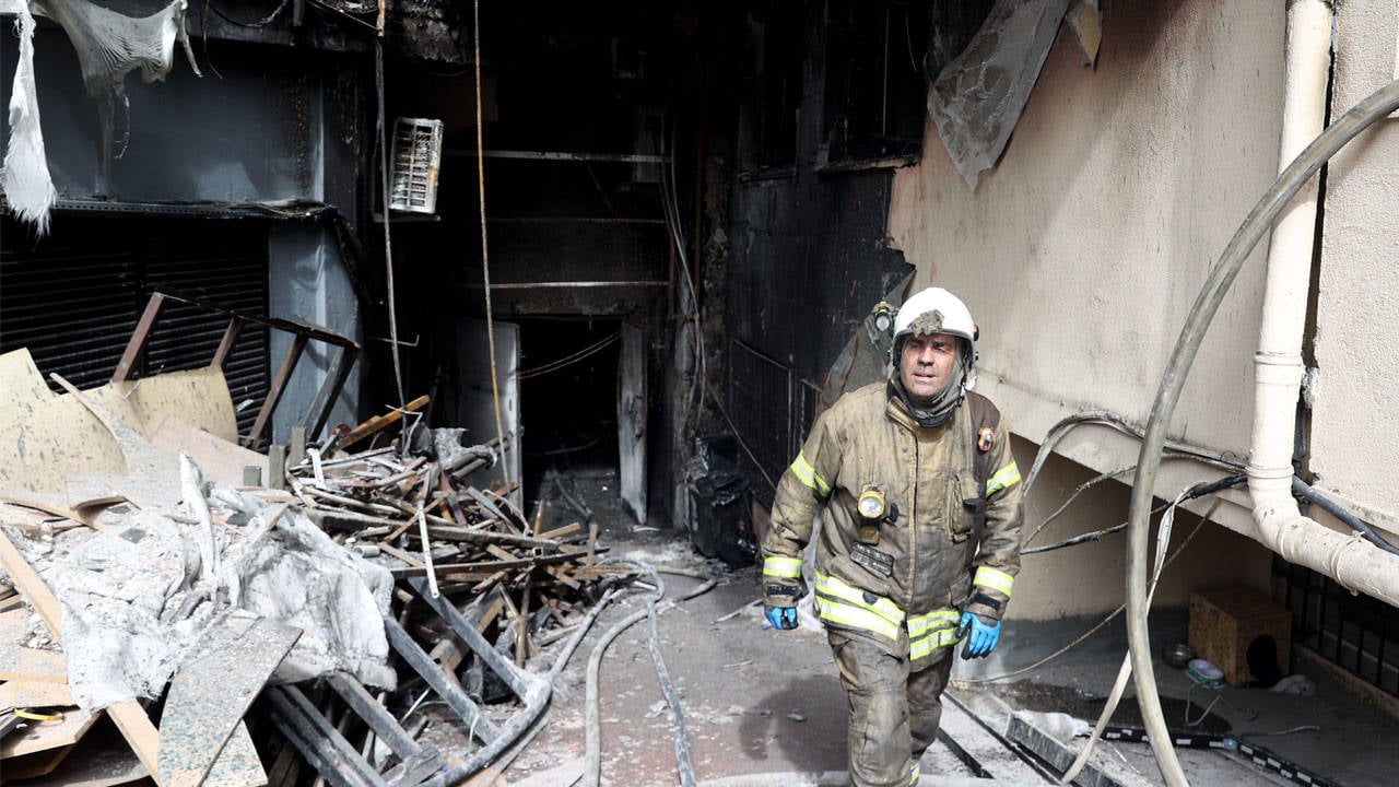 İstanbul'da yangın faciası: En az 29 kişi öldü, 6 kişi gözaltında