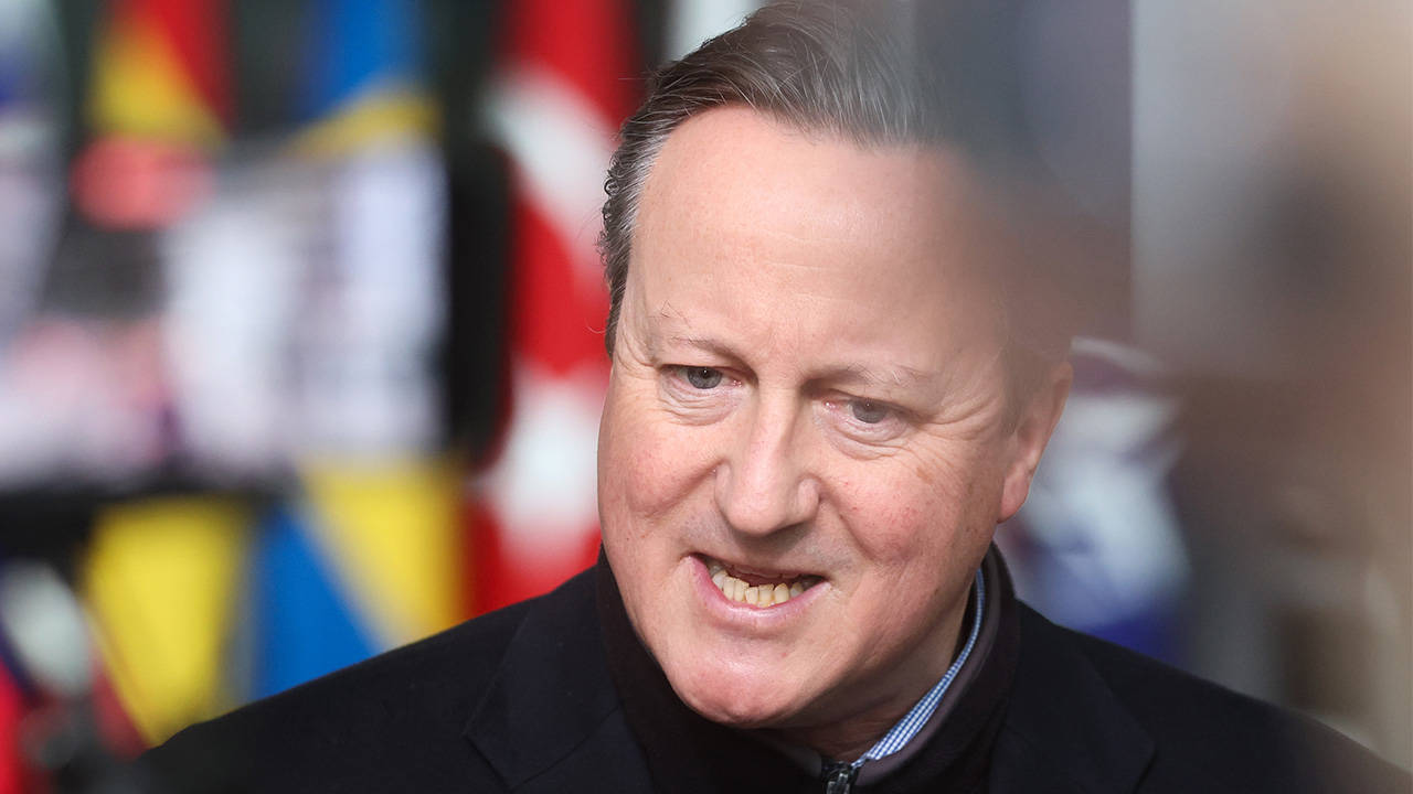 İngiltere Dışişleri Bakanı Cameron: İsrail’e desteğimiz kayıtsız şartsız değil