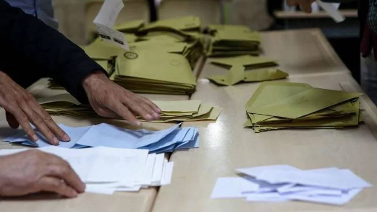 Kütahya'da geçersiz oylar yeniden sayıldı: Sonuç değişmedi