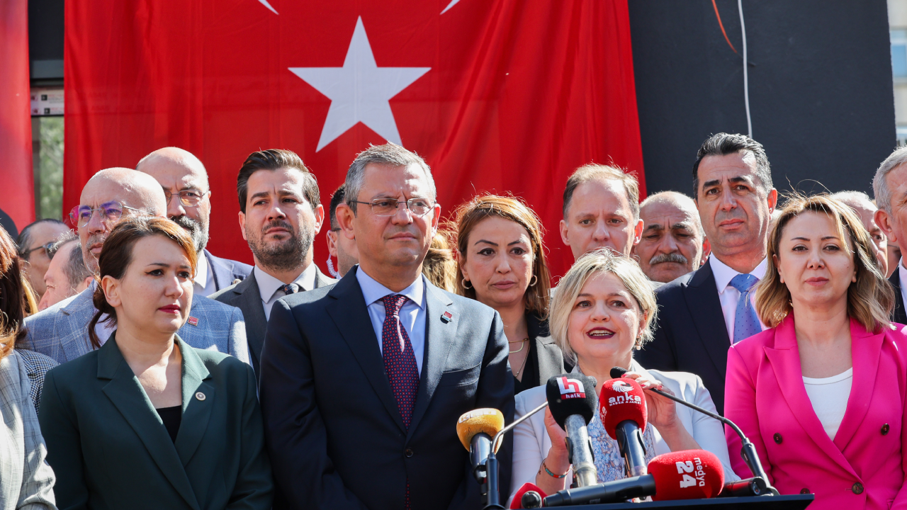 "AKP’li yönetimin ensesindeyiz"