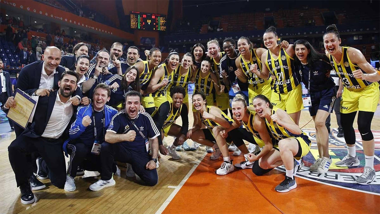 Fenerbahçe Kadın Basketbol Takımı üst üste 2. kez EuroLeague Şampiyonu