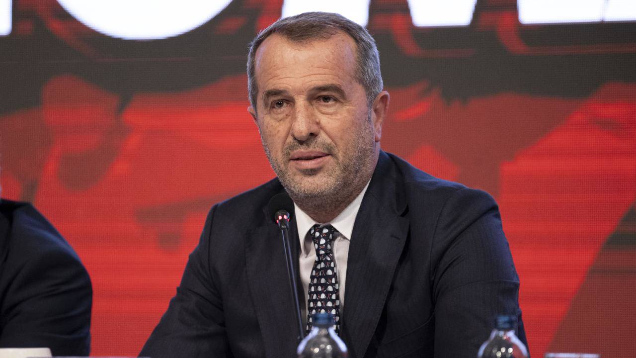AKP'ye yönelik eleştirileri sebebiyle istifası istenmişti: Saffet Sancaklı MHP'ye döndü