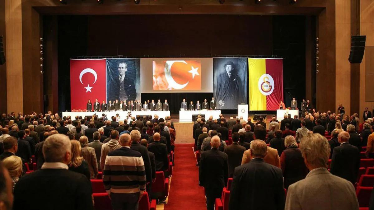 Galatasaray'da divan kurulu toplanacak