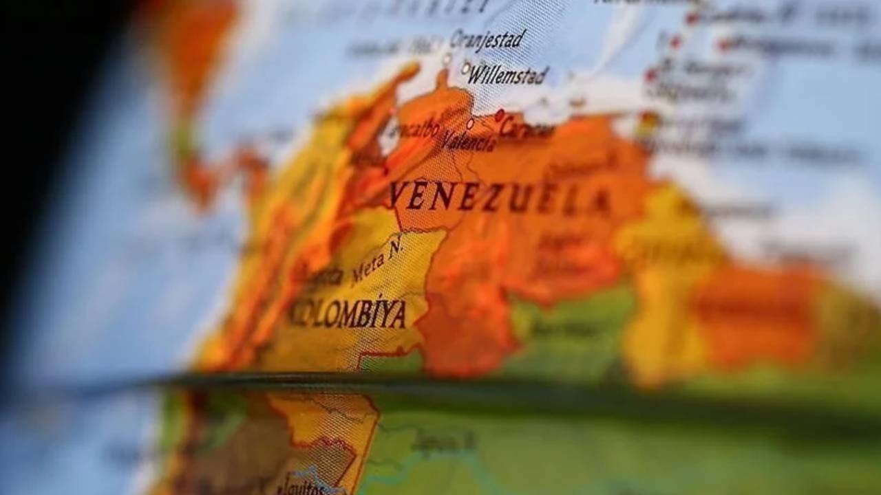 Venezuela, Ekvador'daki büyükelçiliğini kapattı