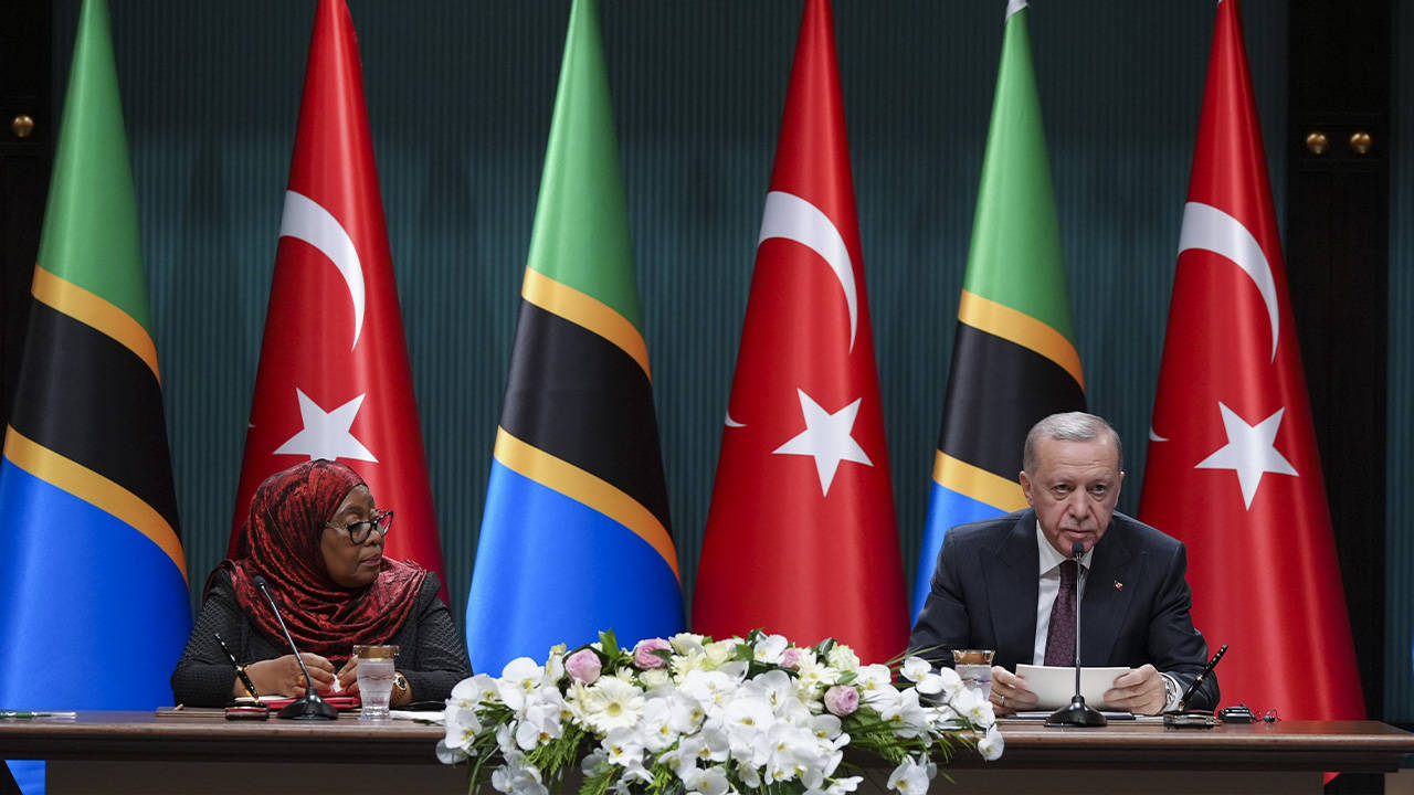 Erdoğan: FETÖ konusunda Tanzanya'dan beklentimizi paylaştık