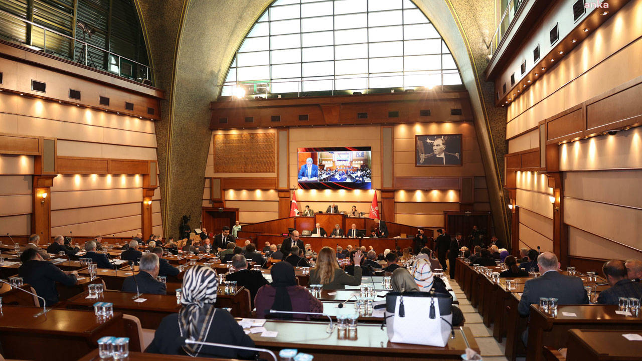 İBB Meclisi'nde MHP ve BBP'den grup kurma kararı