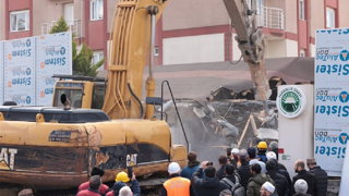 Hiranur Vakfı’na ait kaçak yapıların yıkımı hakkında yürütmeyi durdurma kararı