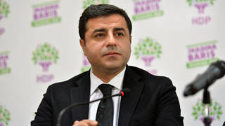 Demirtaştan dikkat çeken oy pusulası paylaşımı: Kılıçdaroğluna destek istedi