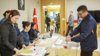 Kamuoyunda tepki çekti: CHPden yurtdışı oyları için belirlenen sürelere itiraz