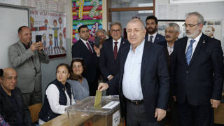 Ümit Özdağ: Dileriz Türkiye yeni bir yönetimle yola devam etme şansını bulur