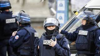 Fransadaki bıçaklı saldırı: Zanlı "cinayete teşebbüs"ten tutuklu yargılanacak