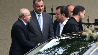İmamoğlu, Kılıçdaroğlundan sonra belediye başkanlarıyla buluşmuş