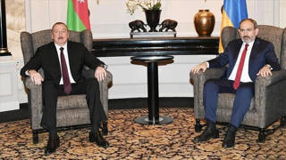Paşinyan: Barış anlaşması olmazsa Azerbaycanla savaş ihtimali yüksek