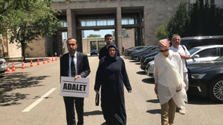 Adalet Bakanlığına yürümek isteyen Şenyaşar ailesine engel