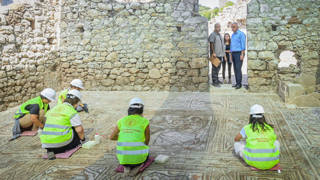 Olimpos Antik Kentinde yeni buluntulara ulaşıldı