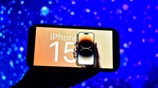 Apple, iPhone 15 modelini görücüye çıkarttı: Satış tarihi ve Türkiye fiyatı belli oldu