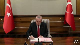 Erdoğan imzaladı: Atama ve görevden almalar Resmi Gazetede!