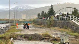 Trabzonda fırtına: Dalgalara kapılan 2 kişi kayboldu