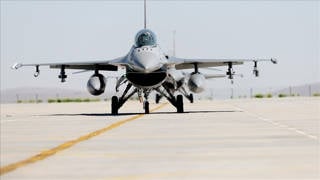 Milli Savunma Bakanı Gülerden "F-16 ve Eurofighter" mesajı