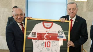 Erdoğan, şovunu yapacak: TFFden Süper Lig logosu ve Süper Kupa finali kararı