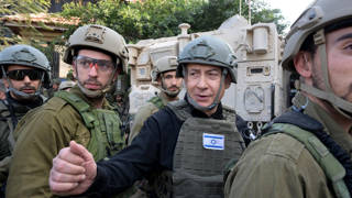 Netanyahu iktidarda kalmak için savaşı Lübnan’a taşımaya mı hazırlanıyor?