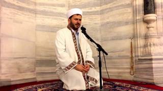 Fatih Camisi imamı bıçaklandı
