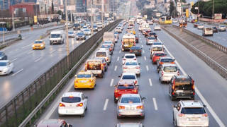 Motorlu taşıtlar ÖTV’sinde rekor: Hedefin 2 katından fazla vergi toplandı