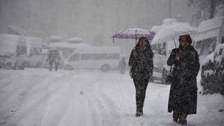 Meteorolojiden çok sayıda il için kar yağışı ve kuvvetli sağanak uyarısı