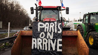 Çiftçilerin eylemlerinin ardından Fransa hükümeti geri adım attı