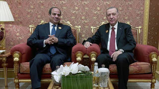 Erdoğan, "katil, zalim, darbeci" dediği Sisi’yle görüşmek için Mısır’a gitti