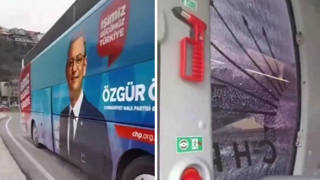 Trabzon Valiliği: Şahıs, sesten rahatsız olduğu için CHP otobüsüne taş attığını ifade etti
