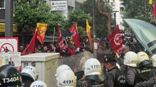 İzmirde Van protestosu: 6 kişi gözaltında