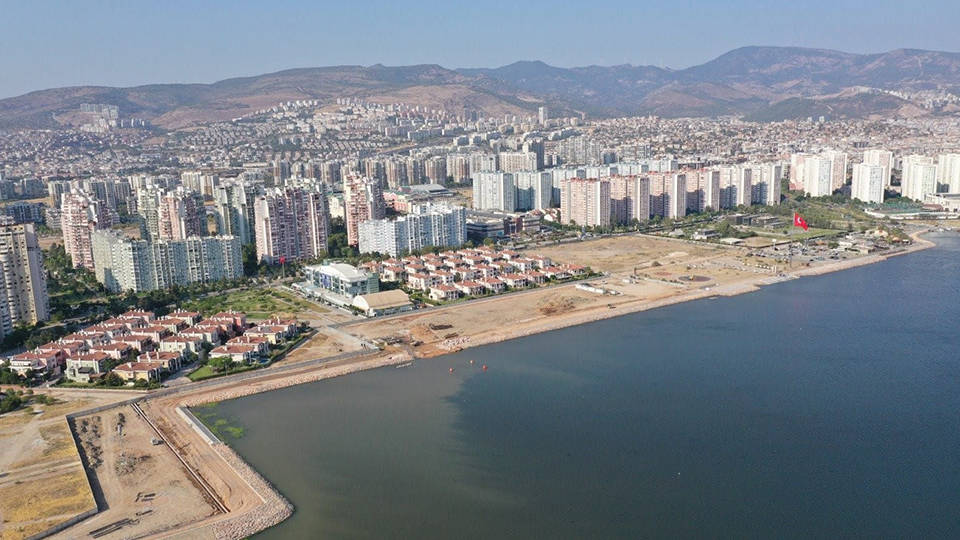 İzmir’de kentsel değişim ihtiyaç