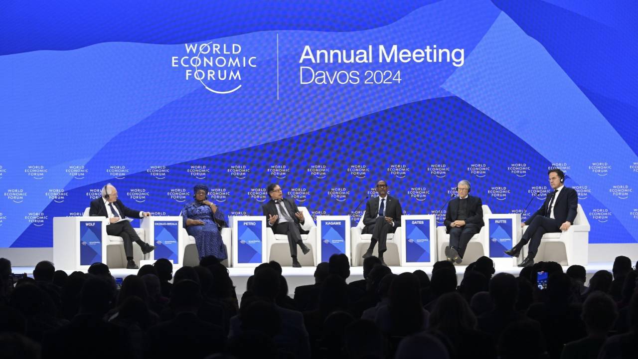Davos’tan Oxfam’a karamsarlık egemen