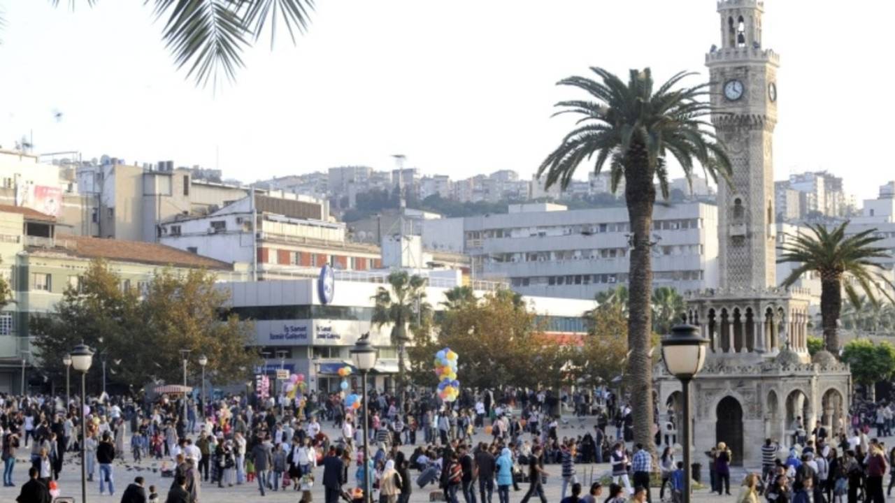 İzmir’de nüfusu en yüksek ilçe Buca