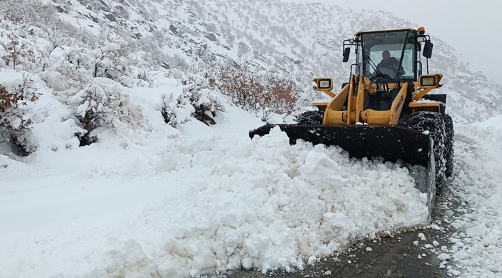 5 ilde 430 yerleşim yerinin kar nedeniyle ulaşım yolu kapandı